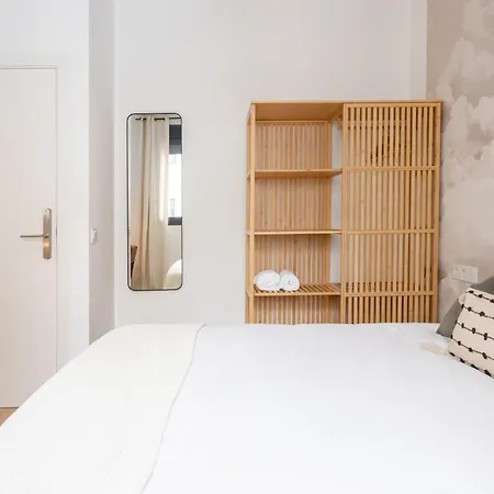 Live It Guest house *